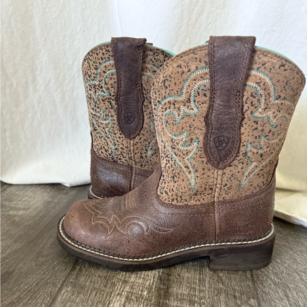 Ariat Woman’s Fatbaby Heritage Harmony Western Cowboy Boots 7B